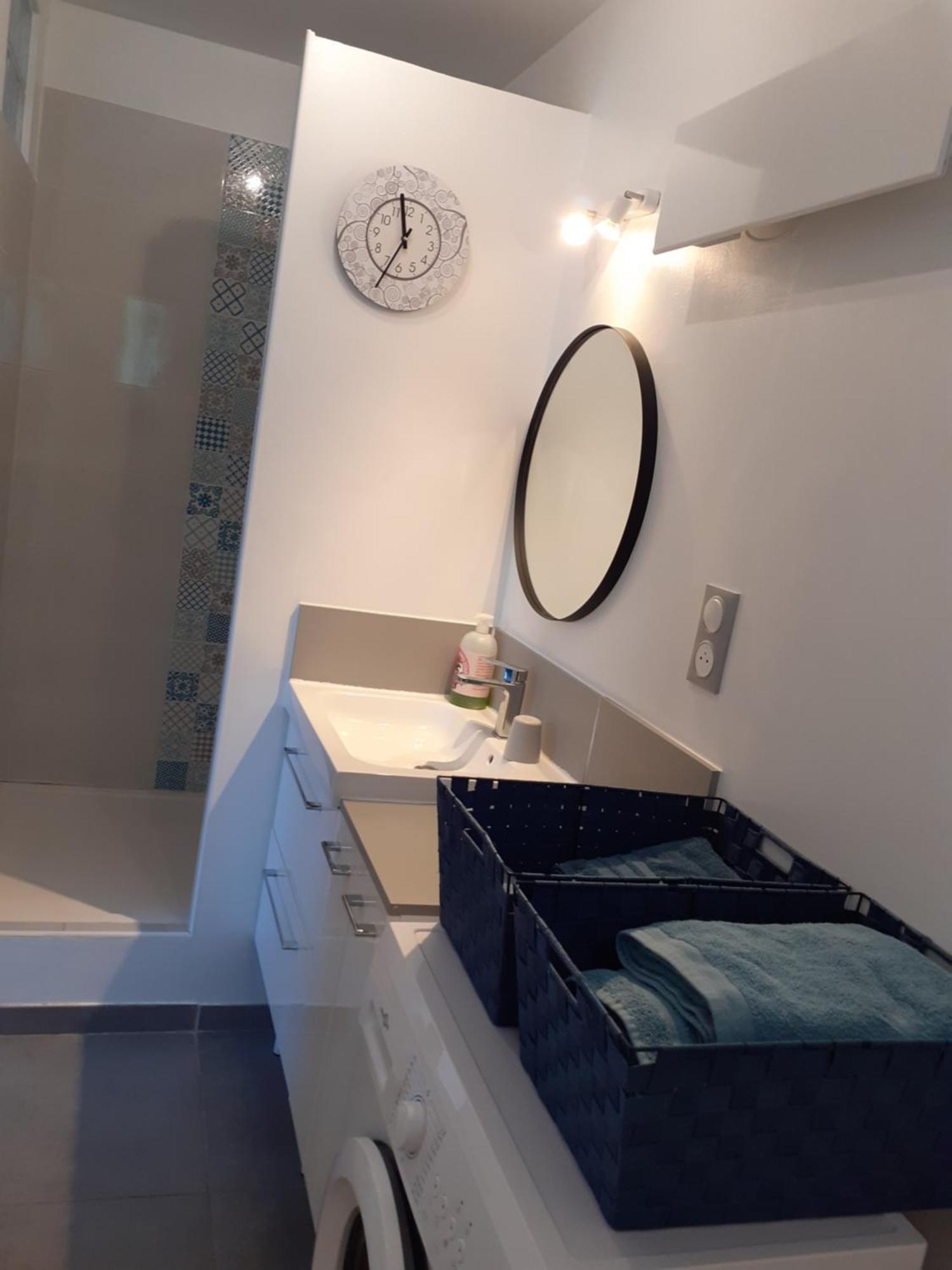 Maison Mitoyenne Avec Piscine Un Moment Chez Diane Grasse Zewnętrze zdjęcie